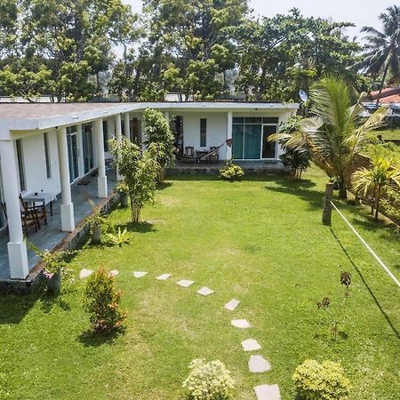 Lost Paradise Sri Lanka Mirissa Exterior photo